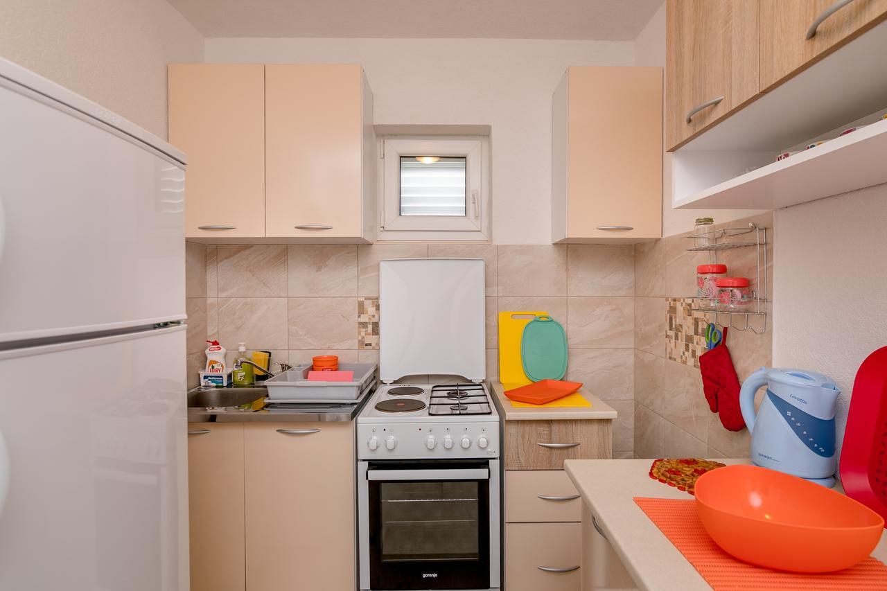 Apartments Mitrovic Luštica Eksteriør bilde