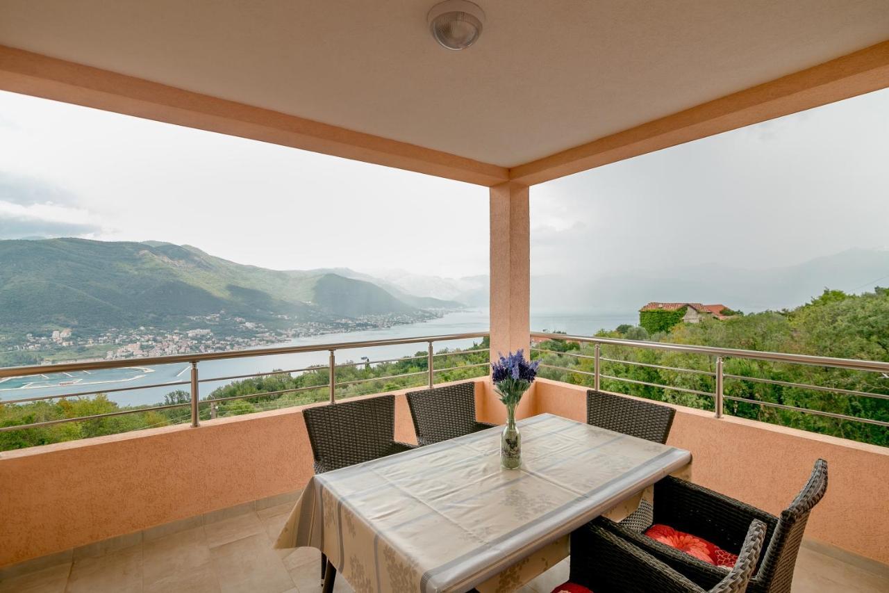 Apartments Mitrovic Luštica Eksteriør bilde